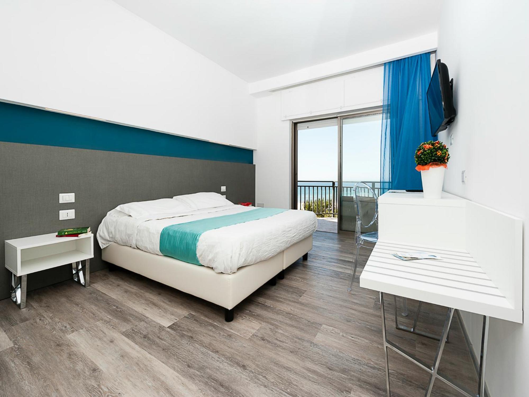 Hotel Serapo Gaeta Habitación foto